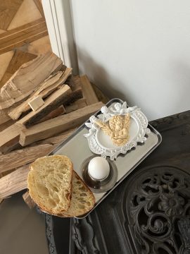 Масло з цибулевими кріспами