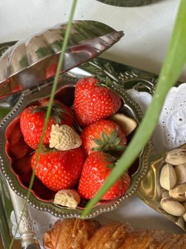 Масло з фісташкою та полуницею